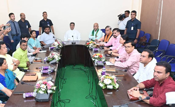 Tripura CM Dr Manik Saha chairs meeting with BJP MLAs, Ministers on upcoming VC, Civic polls. 